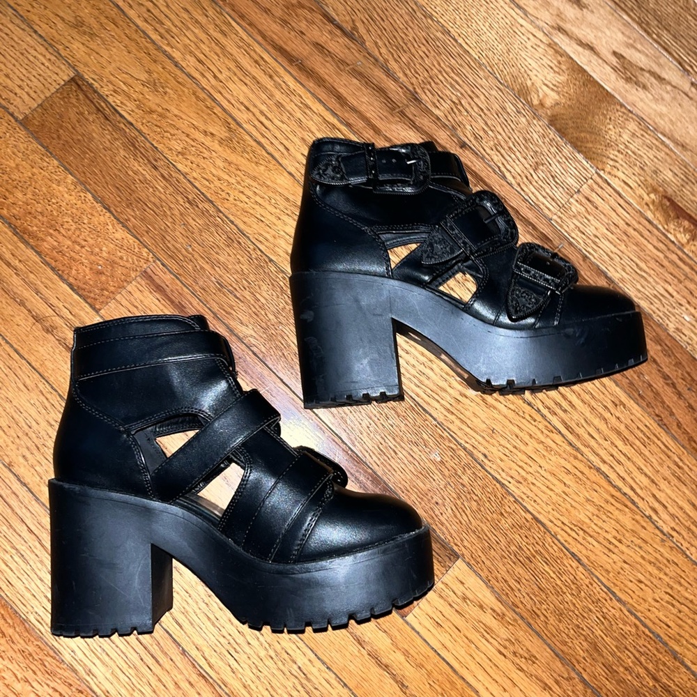 ASOS Boots - Picture 9 of 9